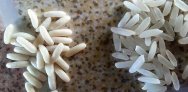 YOU KNOW HOW TO DIFFERENTIATE REAL RICE FROM PLASTIC RICE