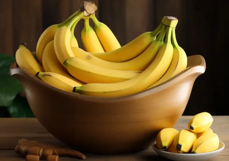 Never throw away this part of the banana: Here’s why it’s valuable in the home