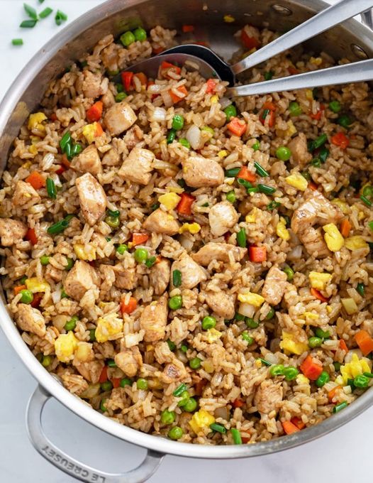 How to make chicken pie, simple and tasty, come see