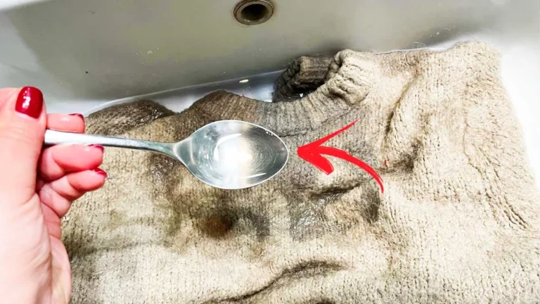 HOW TO REMOVE THE SMELL OF SWEAT FROM SWEATER