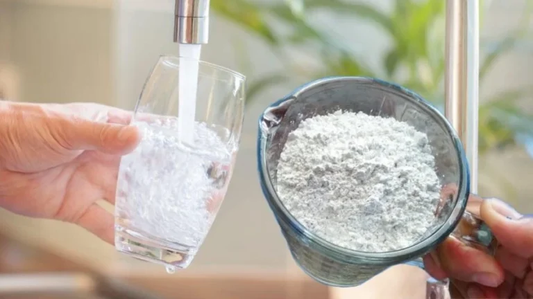 What happens if you mix water and cement? A unique substance that can be used for many things: let’s find out what it is?” .