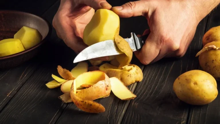 How can I peel potatoes quickly and easily?