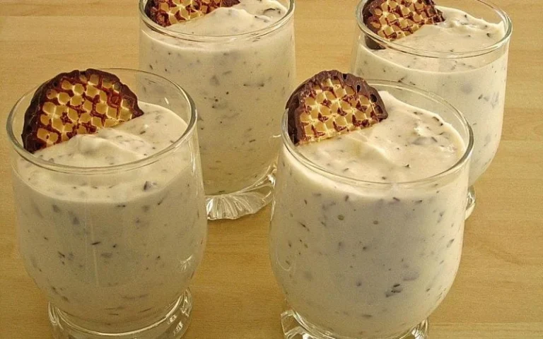 Kiss cream with addictive foam prepared in 5 minutes