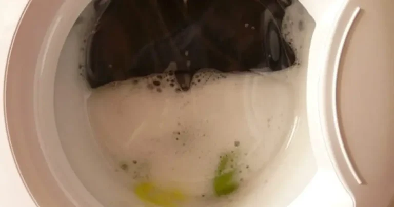 Too much foam in the washing machine, how to definitively solve the problem