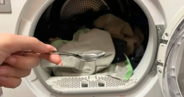 With this remedy your clothes will smell great for a long time: just add them to the washing machine