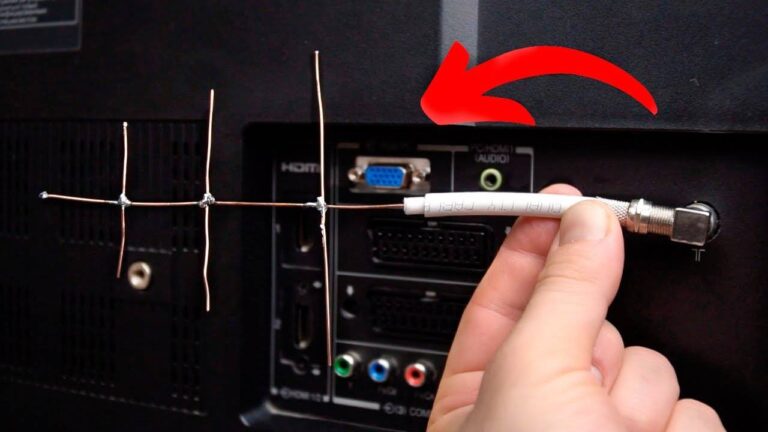 Here’s the smart alecks’ method for watching TV for free: they do it just like this