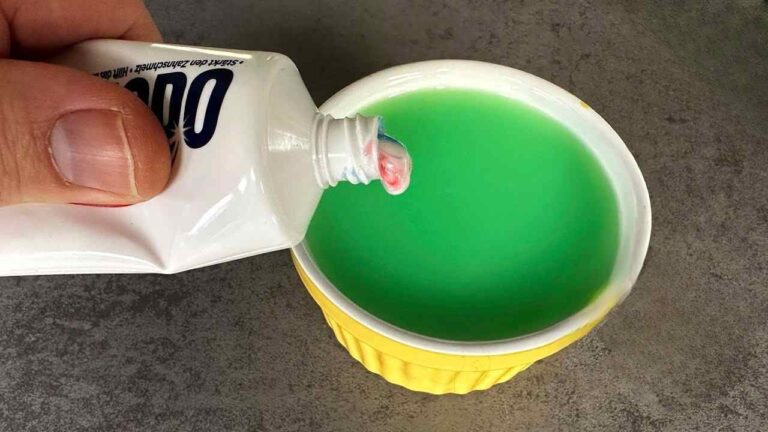 Mix toothpaste and fabric softener, you have no idea what happens next