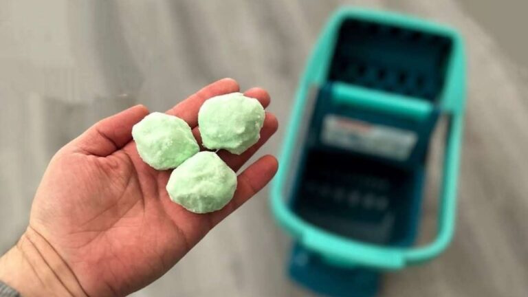 Your home floor will never stop shining with this cleaning secret